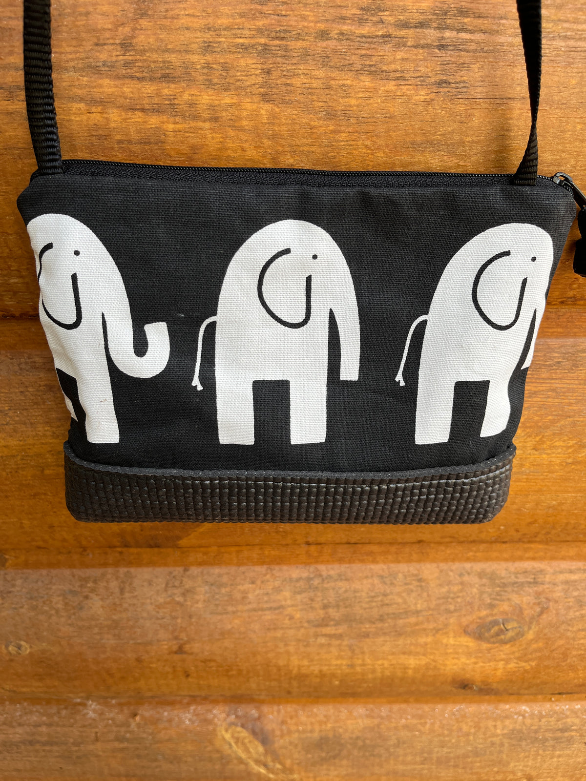 Black Long Strap Purse - Black Elephant/white background